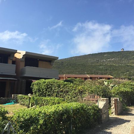 스틴티노 Sardinia Re - Casa Ibiscus 빌라 외부 사진