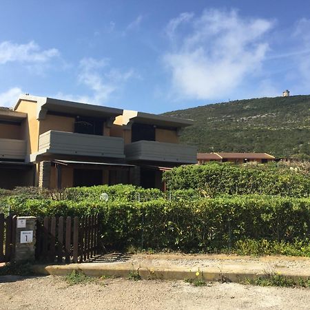 스틴티노 Sardinia Re - Casa Ibiscus 빌라 외부 사진